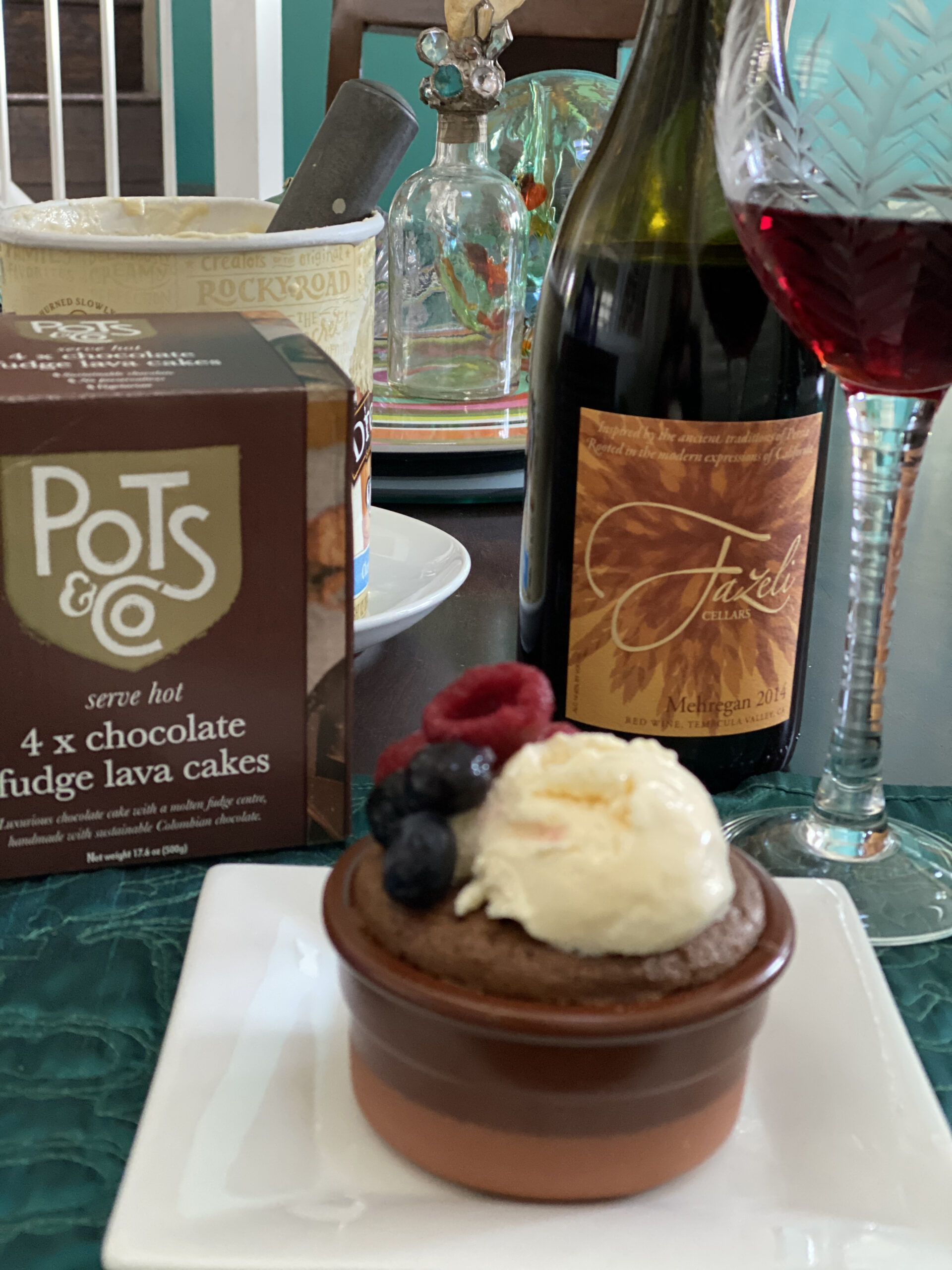 Pots & Co Chocolate Fudge Lava Cakes Offer Delightful Indulgence