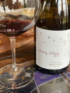 Lenne Cinq Elus, a blend of 5 different root stocks making a premium Pinot Noir