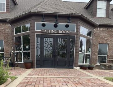 Messina Hof Tasting Room Entrance